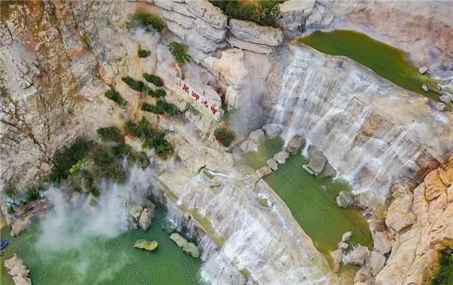 生態礦山修復-假山瀑布